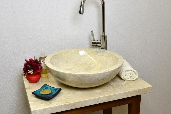Umywalki z kamienia : wyjątkowe i piękne dodatki do Twojej łazienki