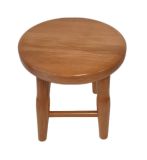Drewniany stołek bukowy okrągły 31x31 cm lakierowany