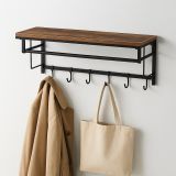 Wieszak ścienny z półką, drążkiem i haczykami, 66 cm