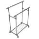 Metalowy wieszak na ubrania na kółkach, 2 drążki + półka